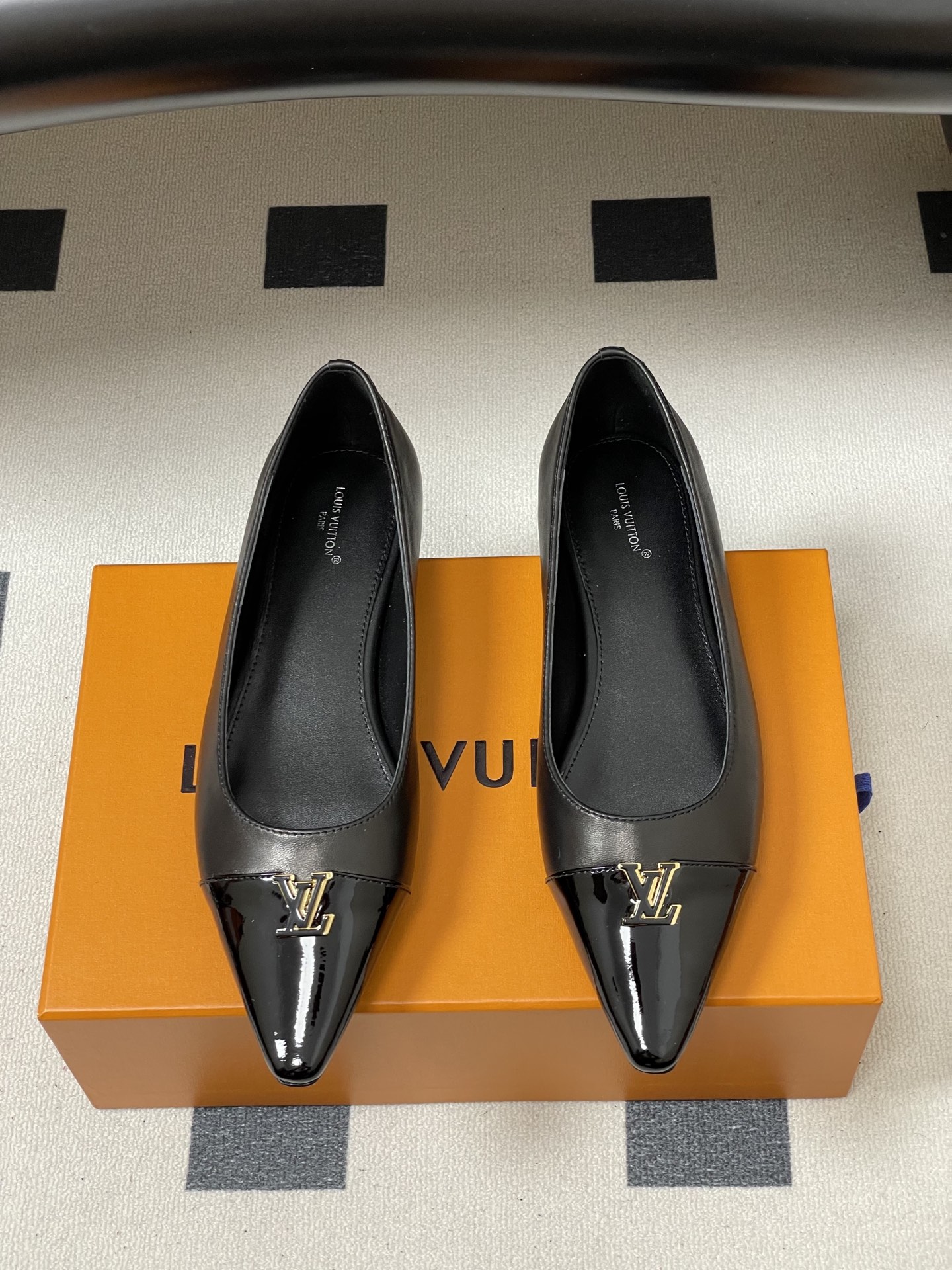 Women's high heels